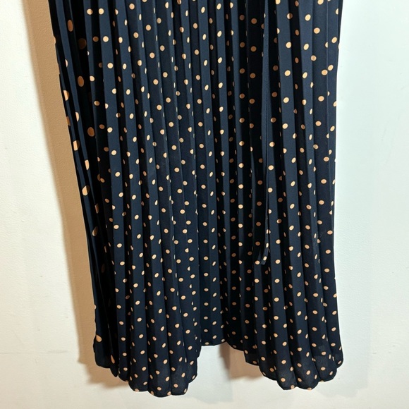 BANANA REPUBLIC Sz 0 Maxi Dress Two Sizes of Polka Dots Pleats Spaghetti Straps - Picture 6 of 11